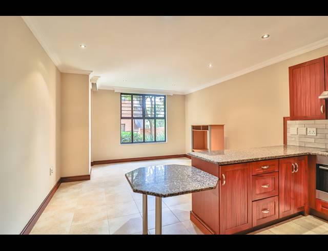 2 BEDROOM APARTMENT FOR SALE IN NEWLANDS